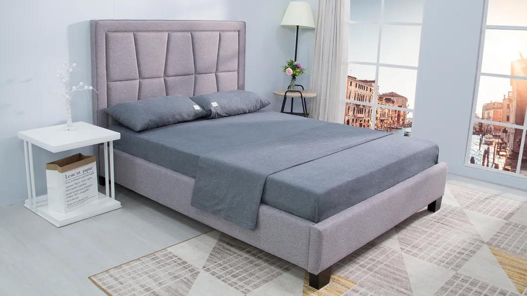 Factory Price Luxury Tufted Soft Bedroom Furniture